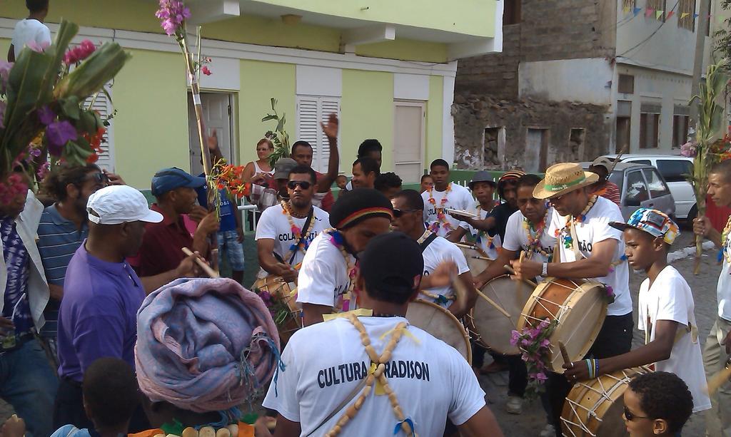 Morabeza Kriol Hostel プライア エクステリア 写真